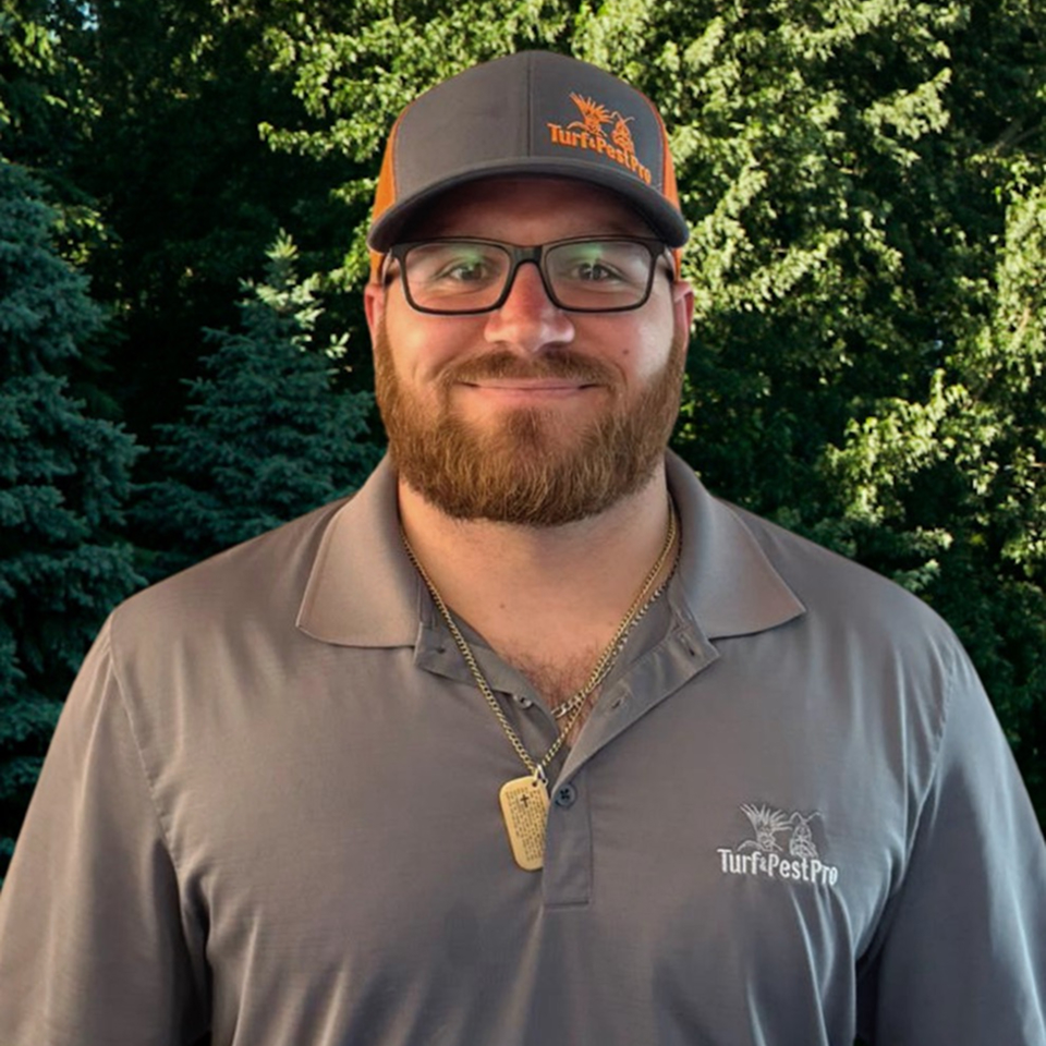 Devon Johnson, Pest Control Specialist , Turf & Pest Pro USA